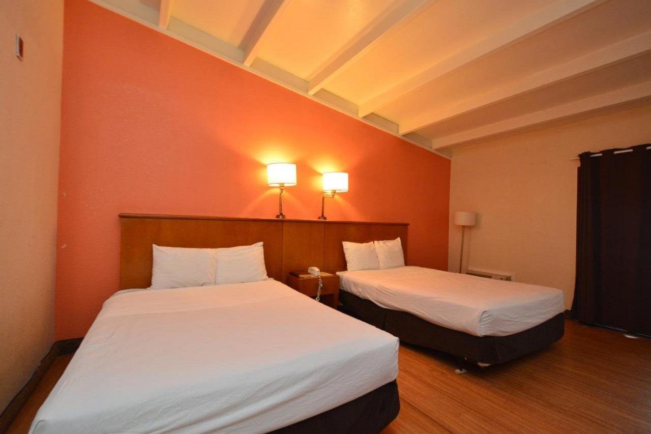 Clearwater Hotel Extérieur photo