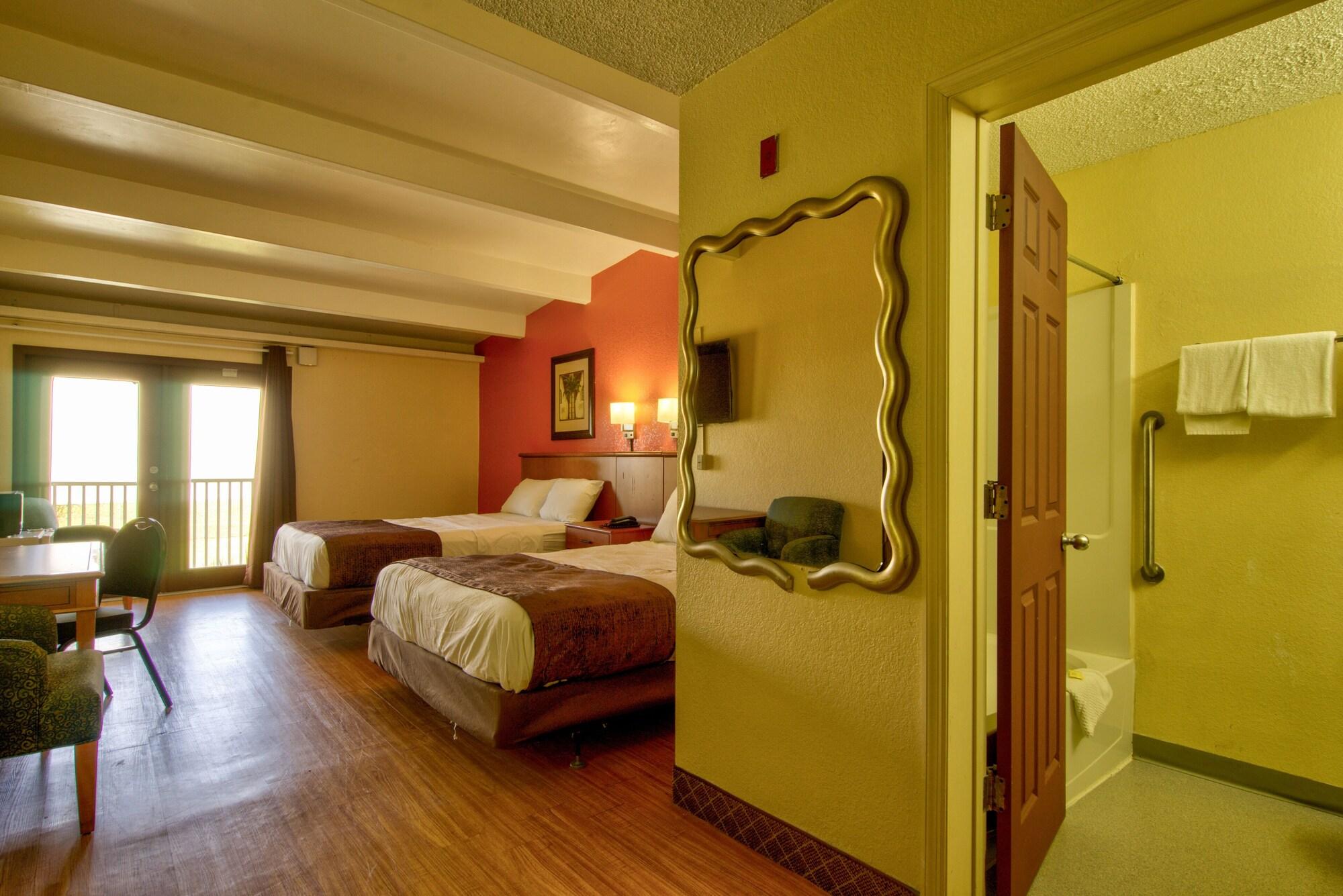 Clearwater Hotel Extérieur photo