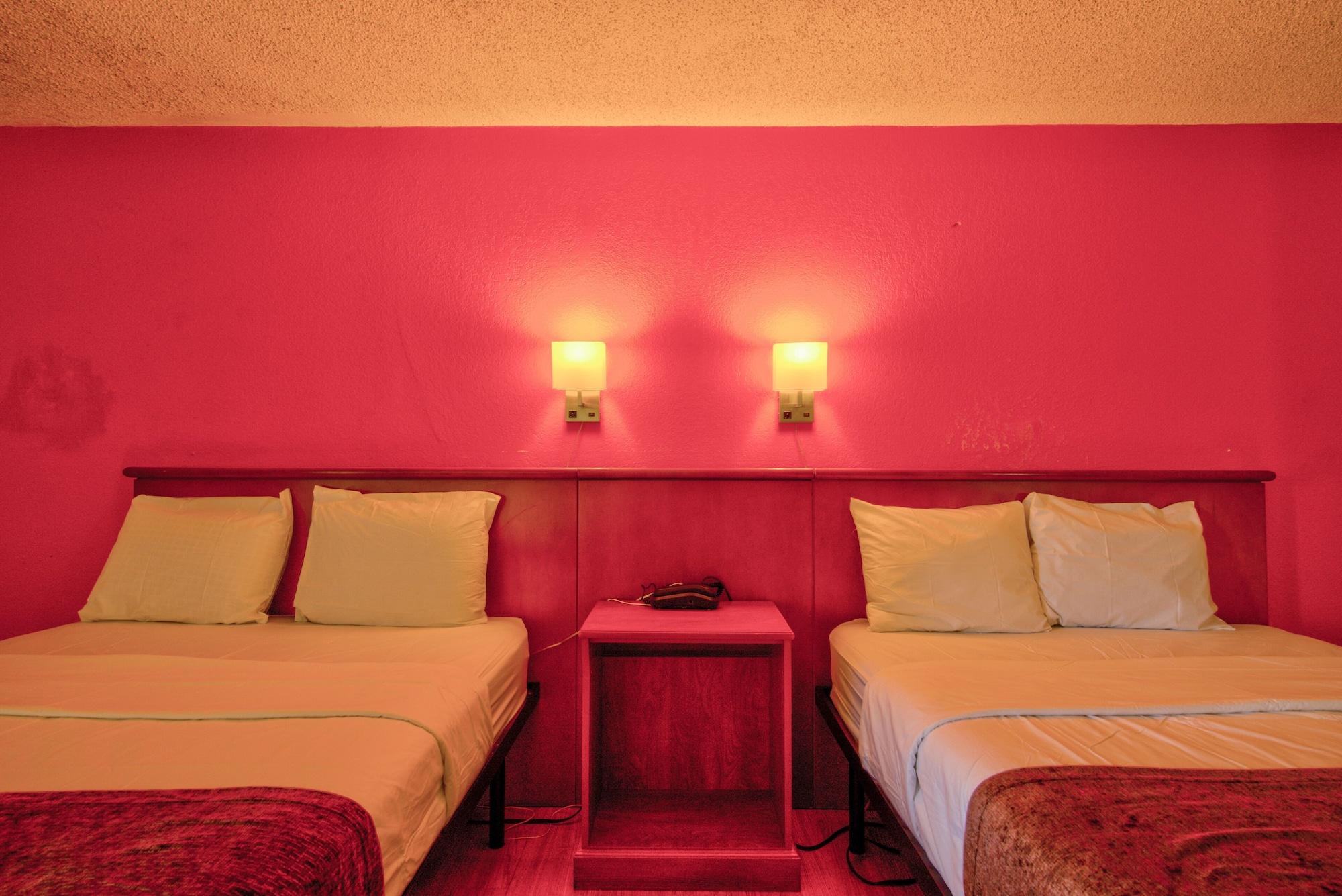 Clearwater Hotel Extérieur photo