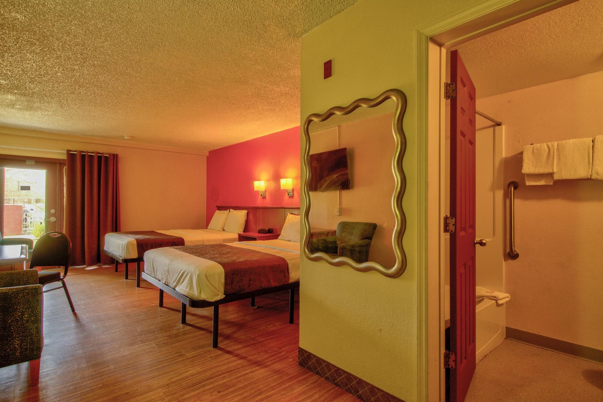 Clearwater Hotel Extérieur photo