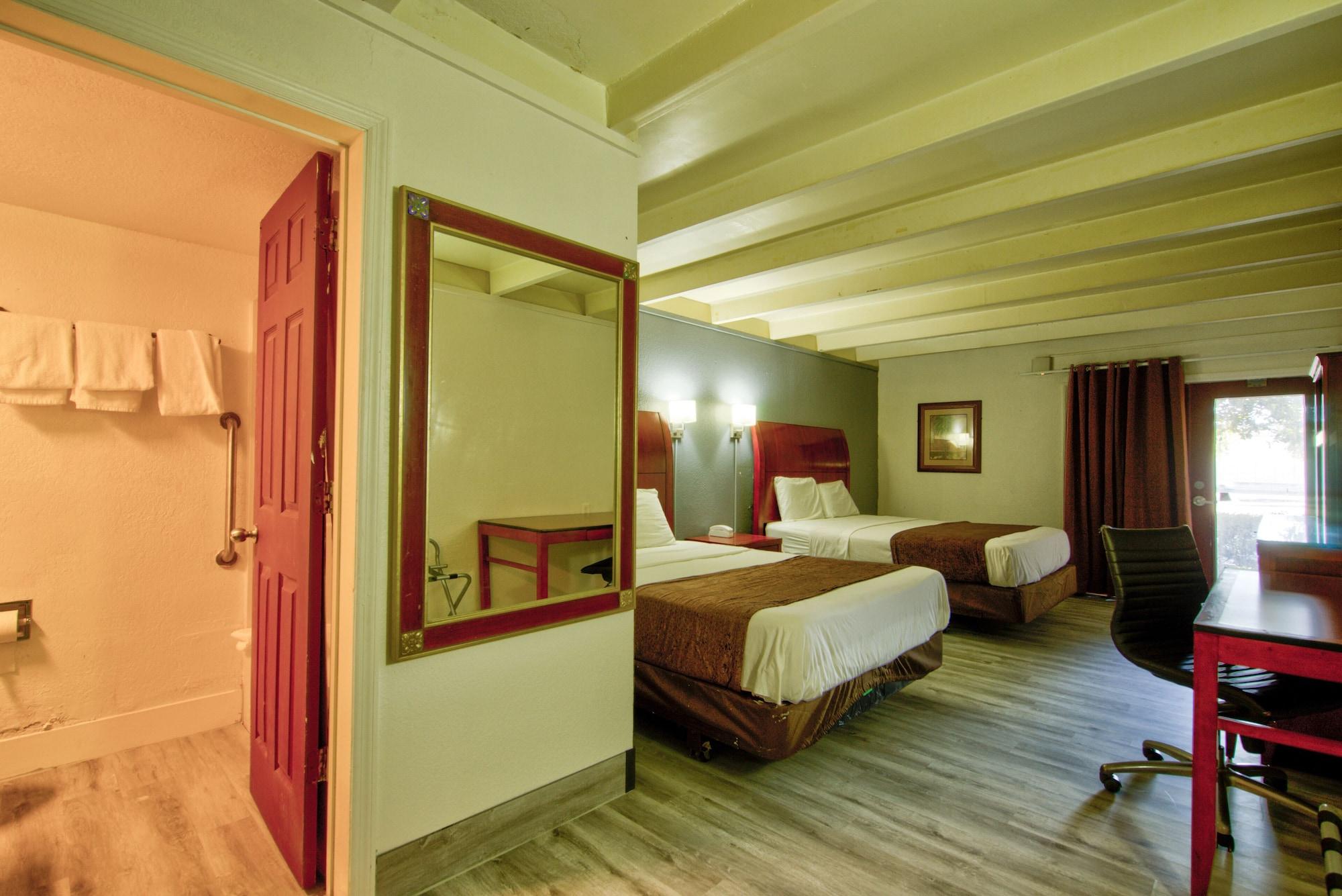 Clearwater Hotel Extérieur photo