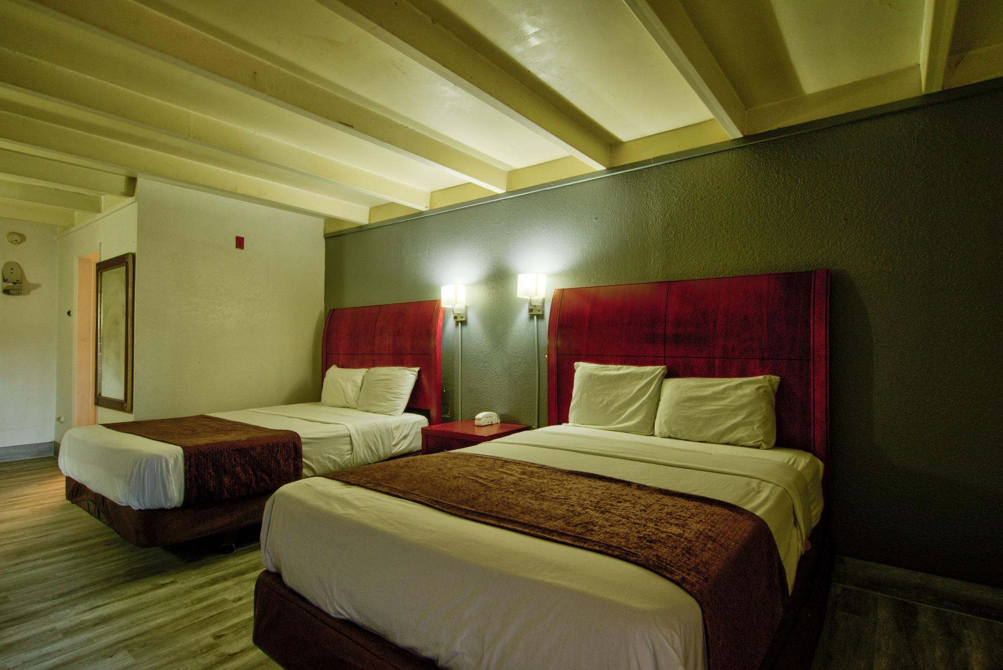 Clearwater Hotel Extérieur photo