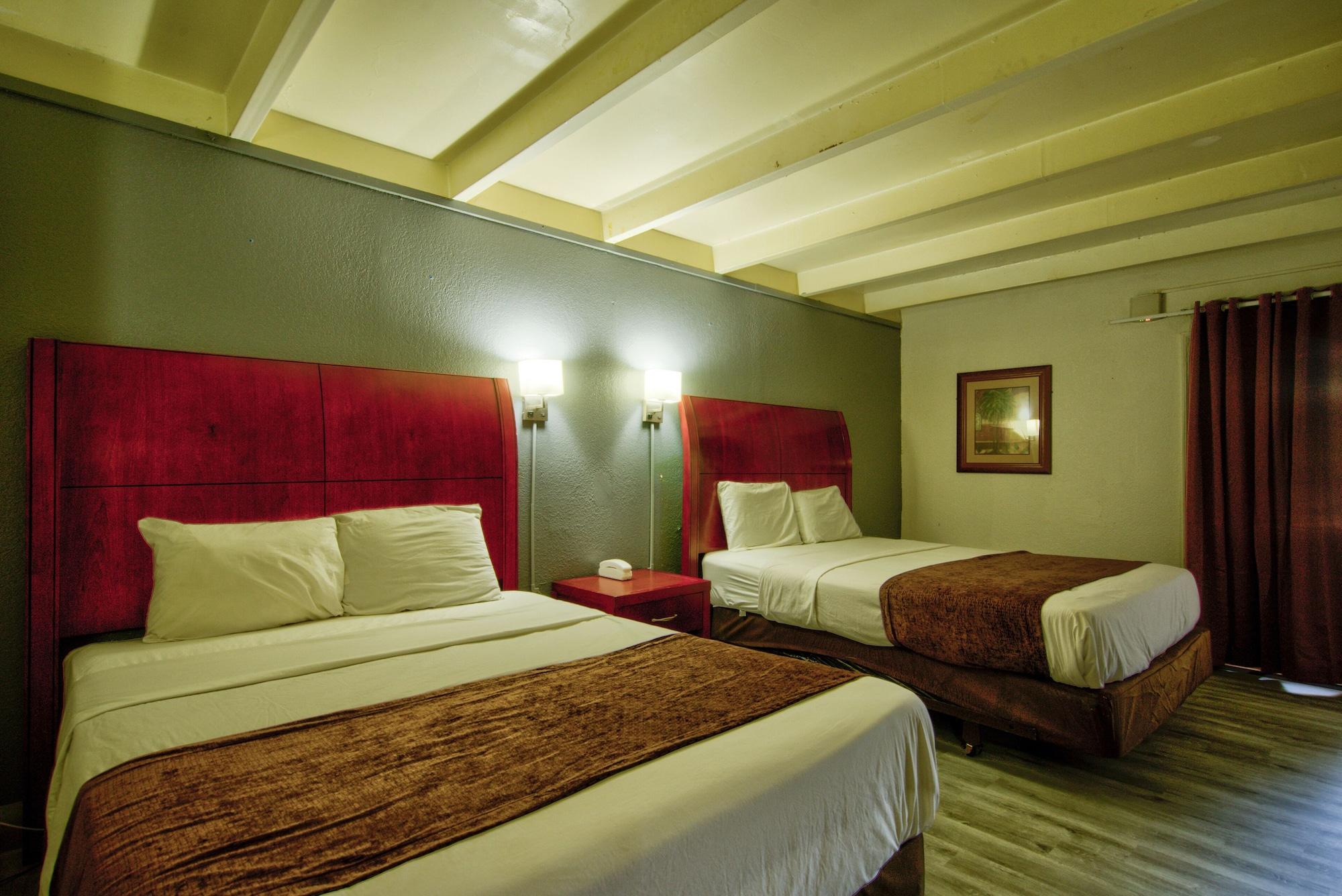 Clearwater Hotel Extérieur photo